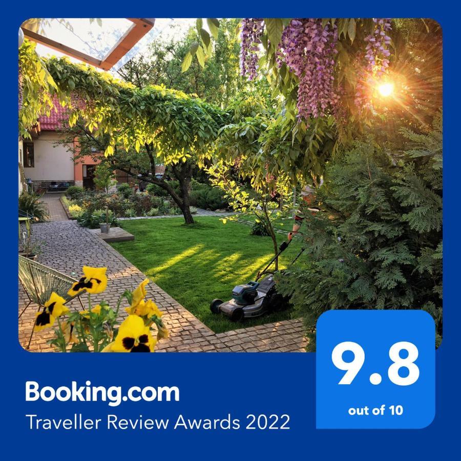 Apartament Garden House *